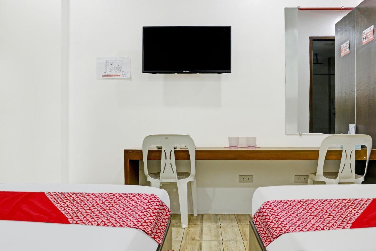 Oyo 869 Jnv Dream Hotel Subic Eksteriør bilde